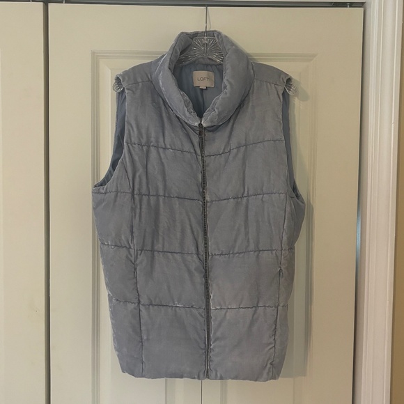 LOFT Women's Crushed Velvet Puffy Vest - Picture 1 of 4